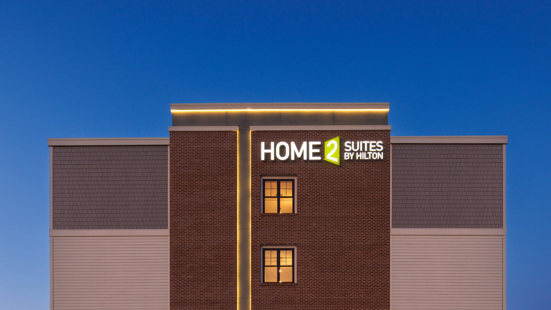 Home2 Kittery Exterior Signage2